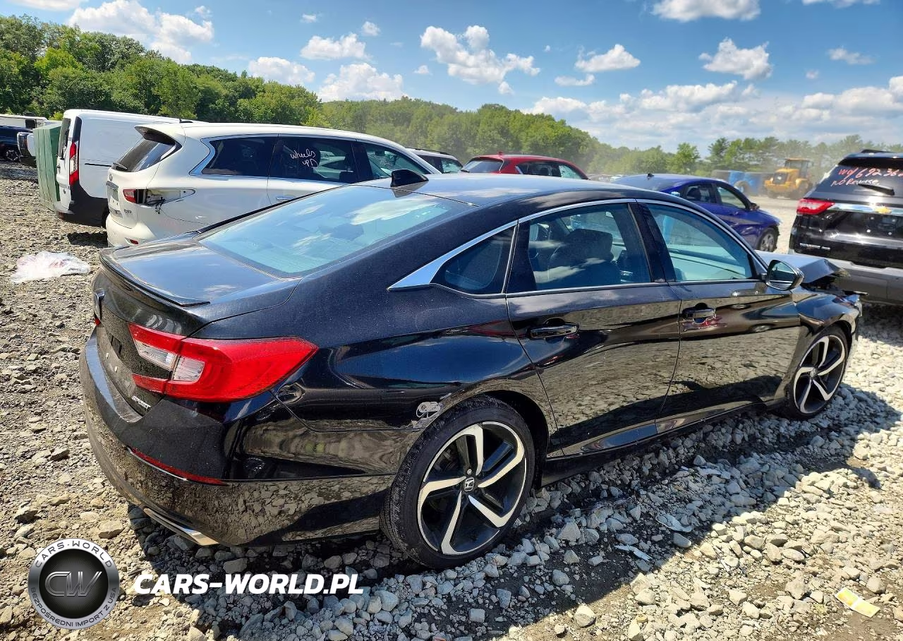 2018 Honda Accord Sport VIN:1HGCV1F39JA183336 - 3