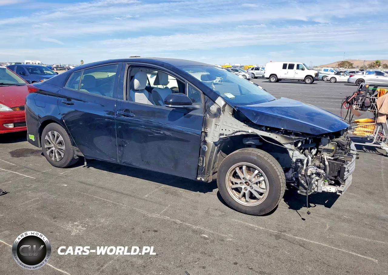 2022 Toyota Prius Prime Limited VIN:JTDKAMFP2N3206573 - 4