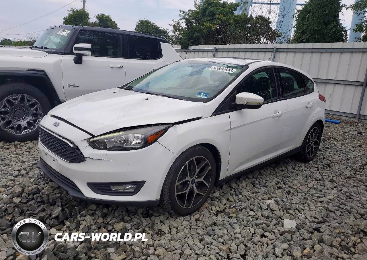 2017 Ford Focus Sel – zdjęcie 1 z 12