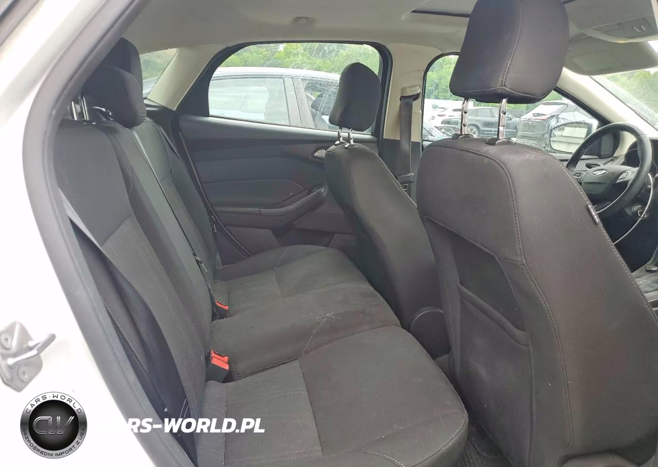2017 Ford Focus Sel VIN:1FADP3M28HL330477 - 10