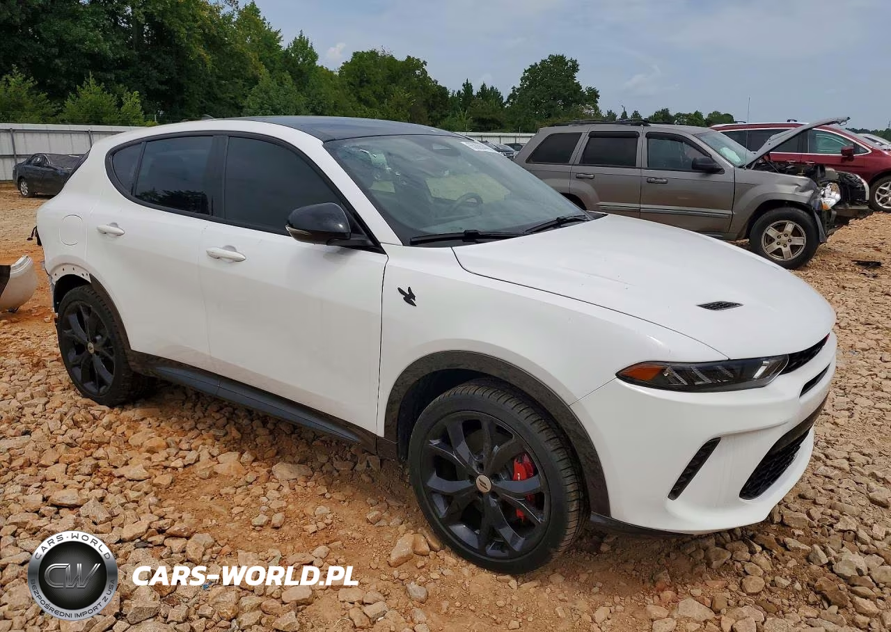2024 Dodge Hornet R VIN:ZACPDFDW5R3A28637 - 4