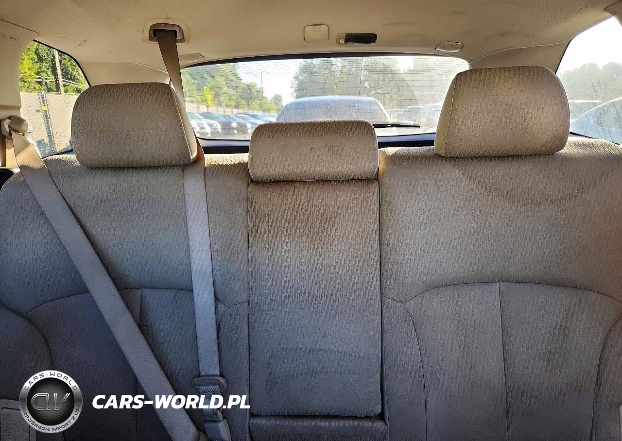 2011 Subaru Outback 2.5I Premium VIN:4S4BRBCC8B3358265 - 10