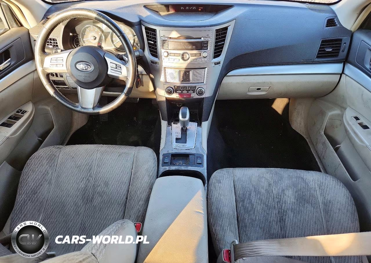 2011 Subaru Outback 2.5I Premium VIN:4S4BRBCC8B3358265 - 8