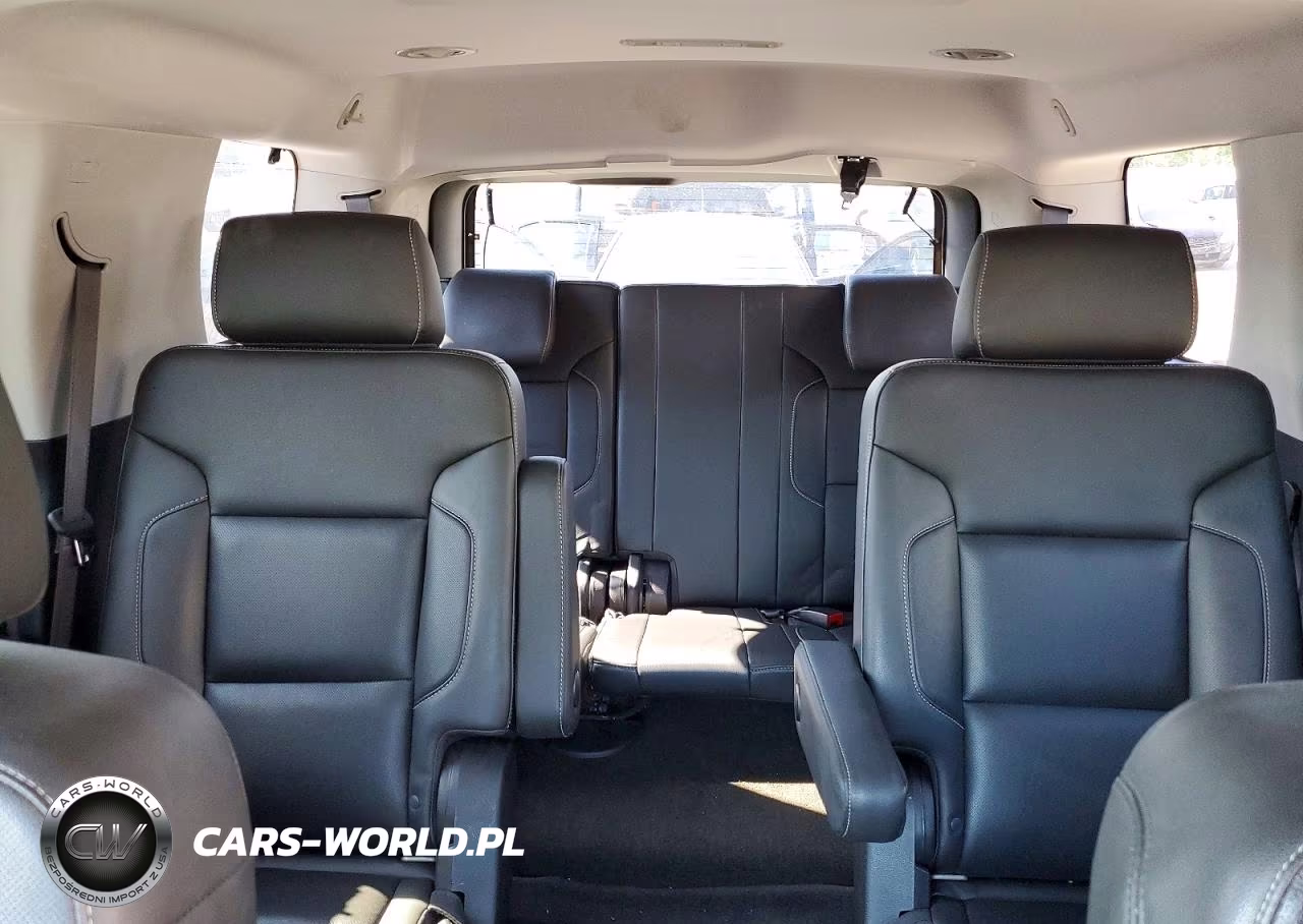 2018 Chevrolet Tahoe K1500 Premier VIN:1GNSKCKC5JR149987 - 10