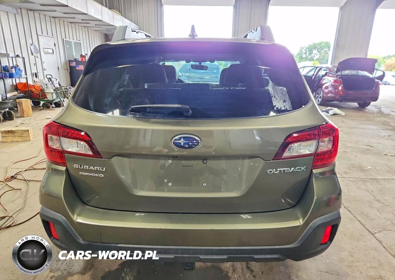 2019 Subaru Outback 2.5I Premium VIN:4S4BSAFC7K3361104 - 6
