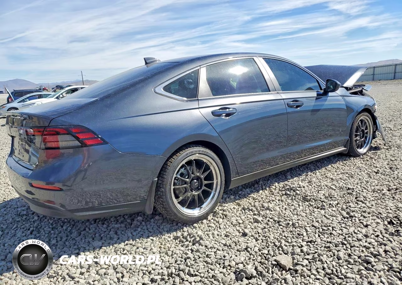 2025 Honda Accord Lx VIN:1HGCY1F25SA040223 - 3