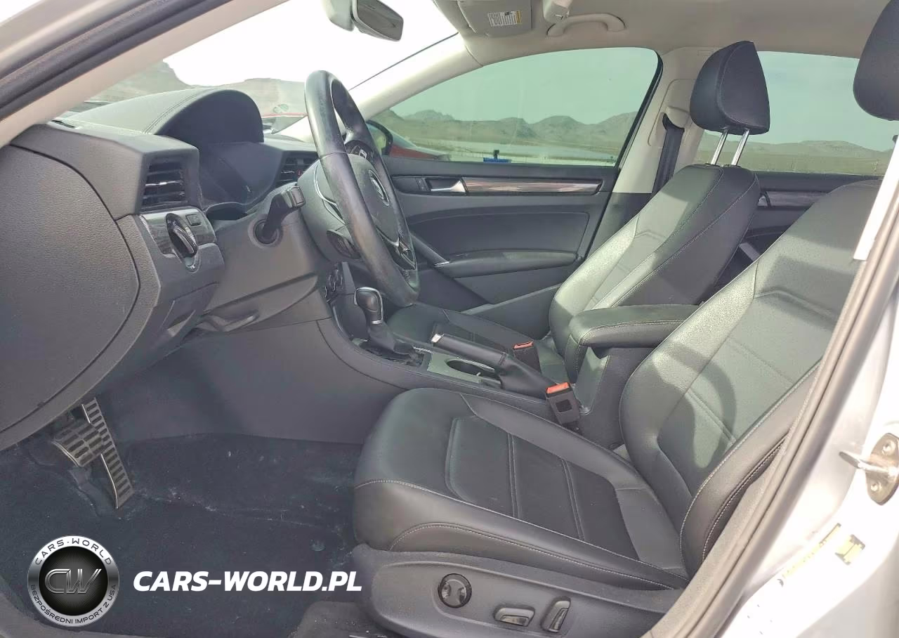 2020 Volkswagen Passat R-Line VIN:1VWMA7A35LC009194 - 7