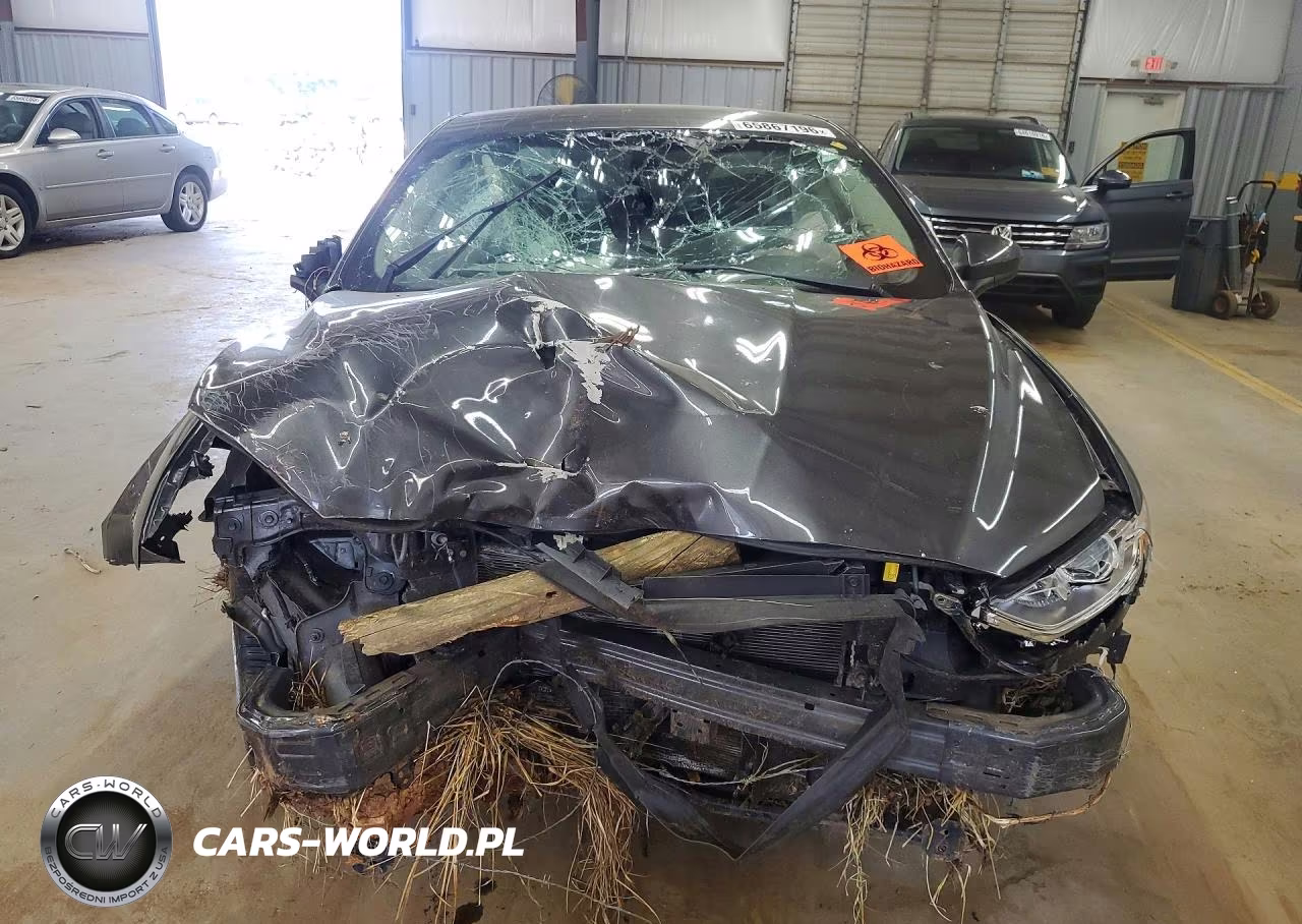 2019 Ford Fusion Se VIN:3FA6P0HD1KR159647 - 5