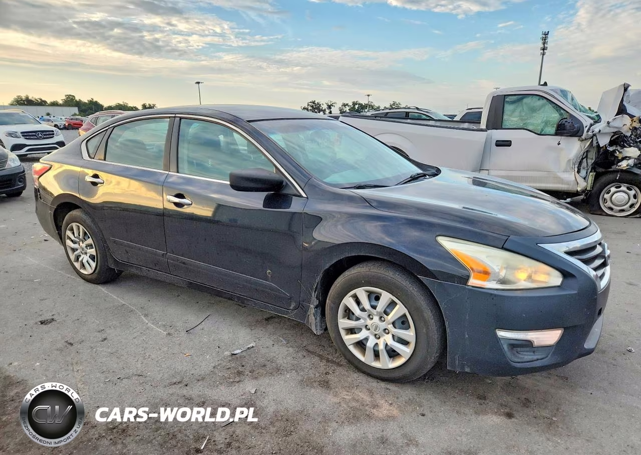 2015 Nissan Altima 2.5 S VIN:1N4AL3AP3FC219802 - 4