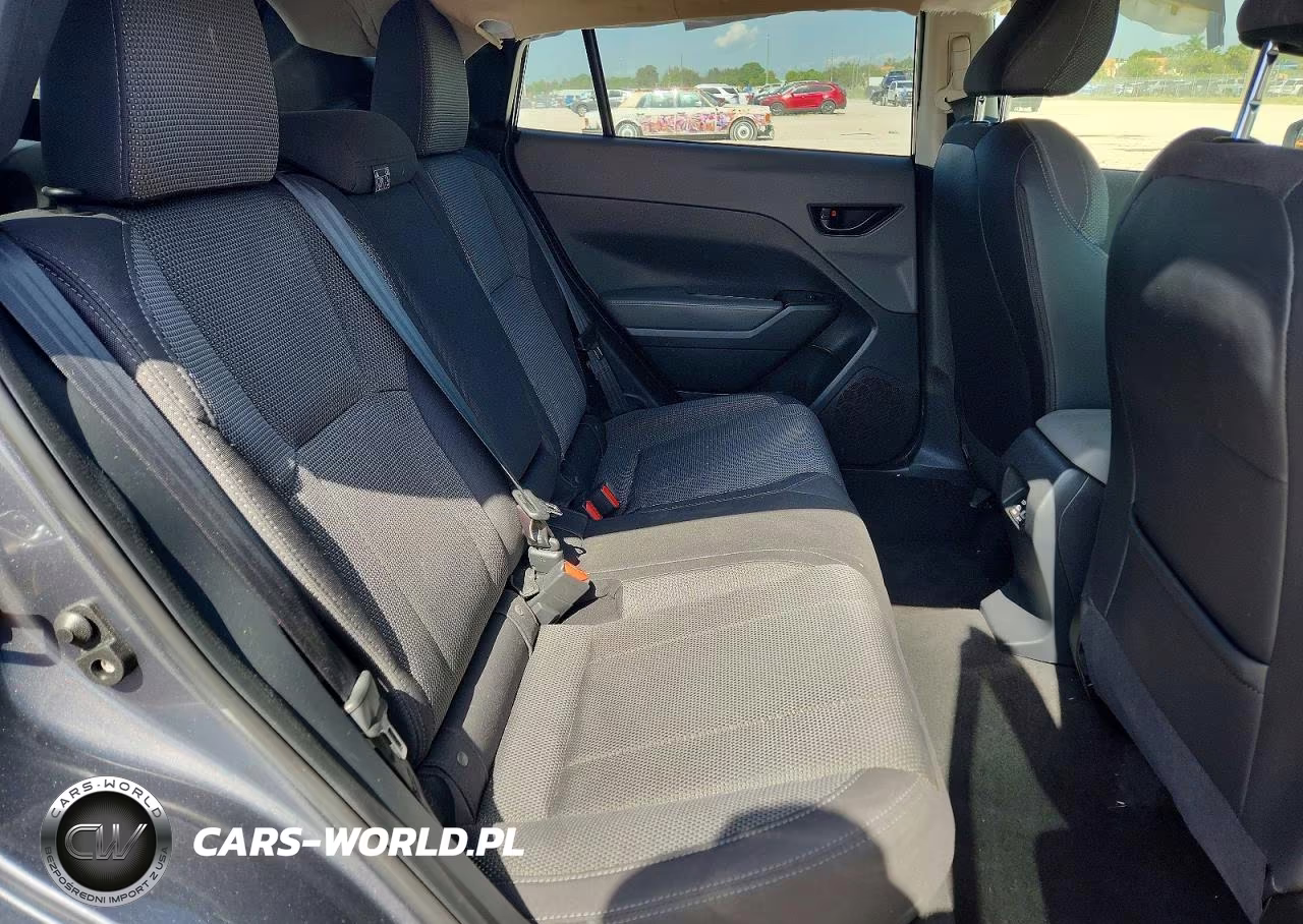 2024 Subaru Crosstrek Premium VIN:JF2GUADC6RH294744 - 11