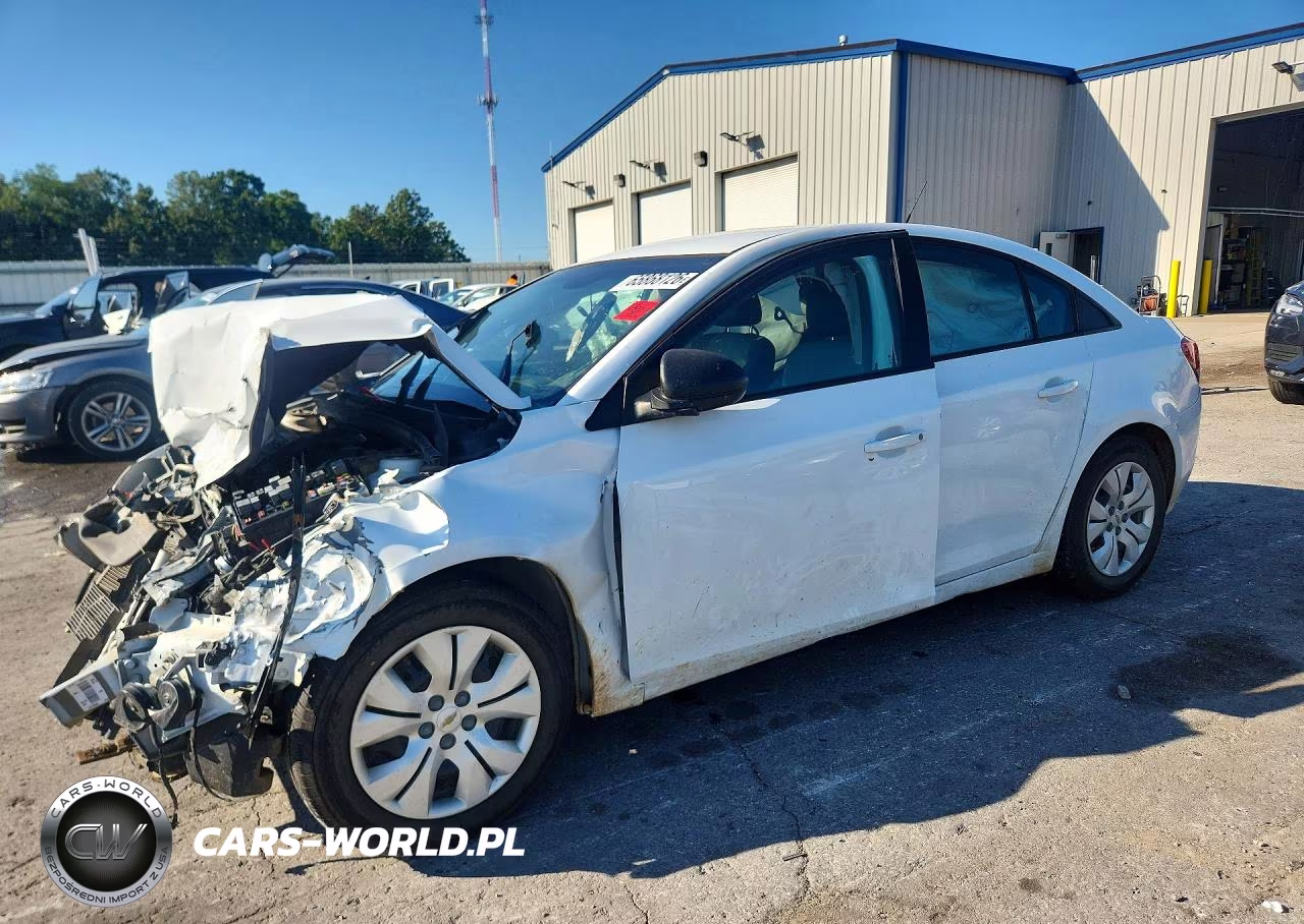 2014 Chevrolet Cruze Ls VIN:1G1PA5SH6E7162640 - 1