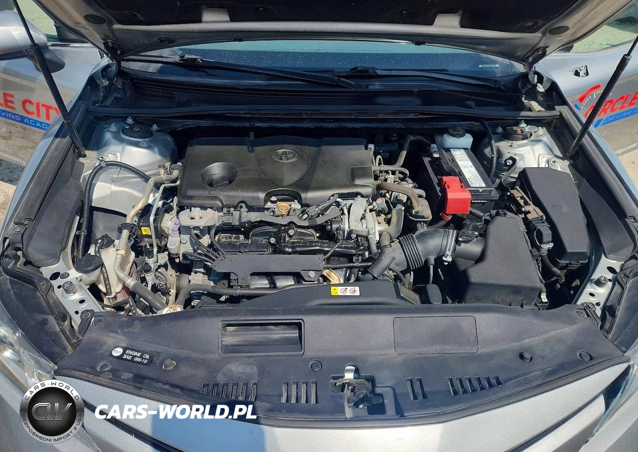 2020 Toyota Camry Le VIN:4T1C11AK9LU870760 - 11