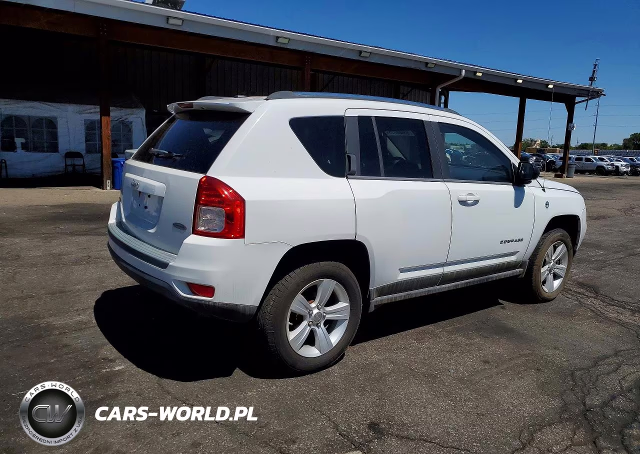 2011 Jeep Compass Sport VIN:1J4NF1FB0BD173476 - 3