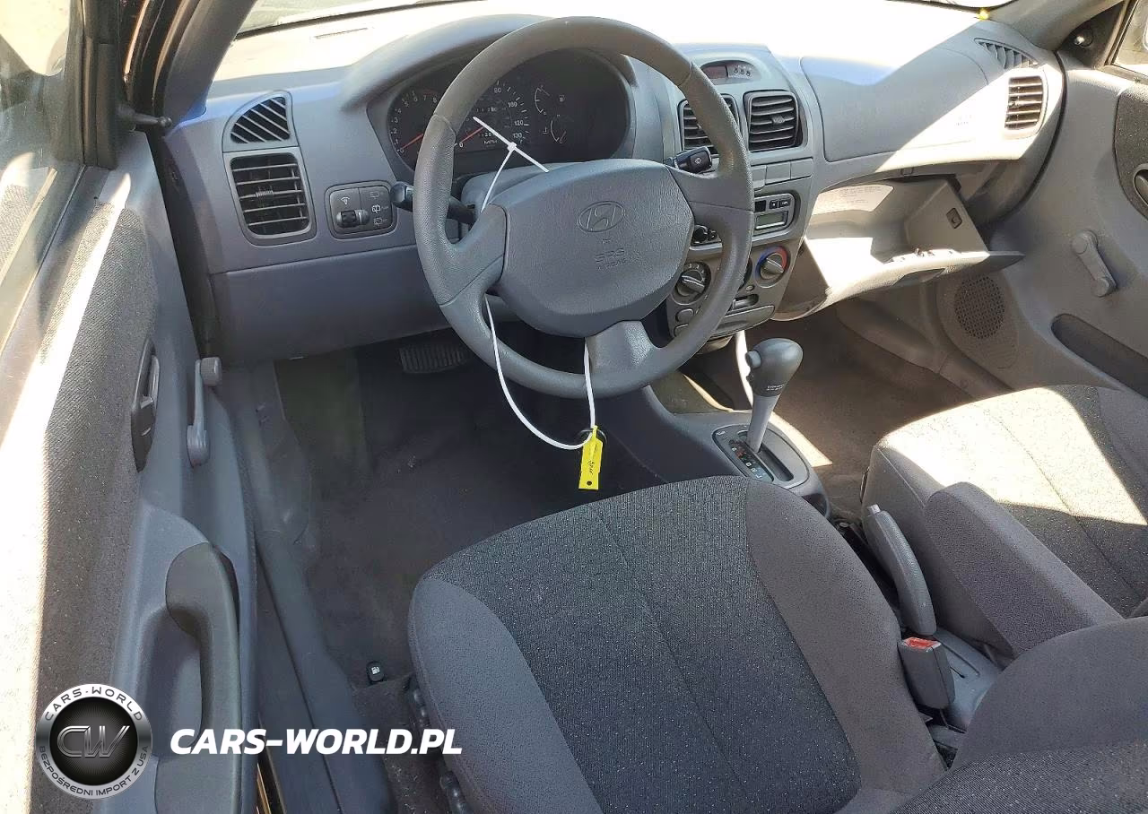 2001 Hyundai Accent Gs VIN:KMHCG35C91U084600 - 8