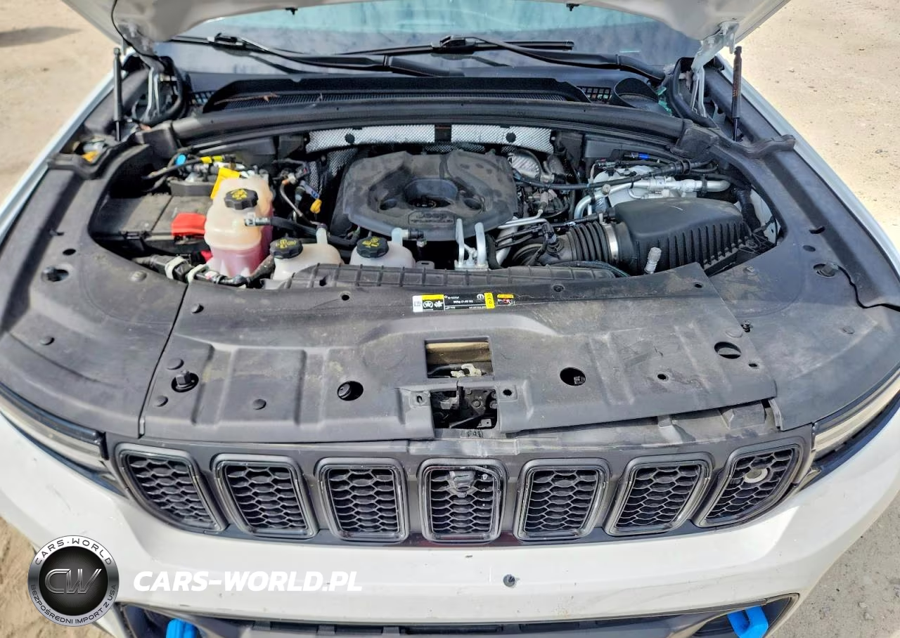 2022 Jeep Grand Cherokee Trailhawk 4Xe VIN:1C4RJYC6XN8748623 - 12