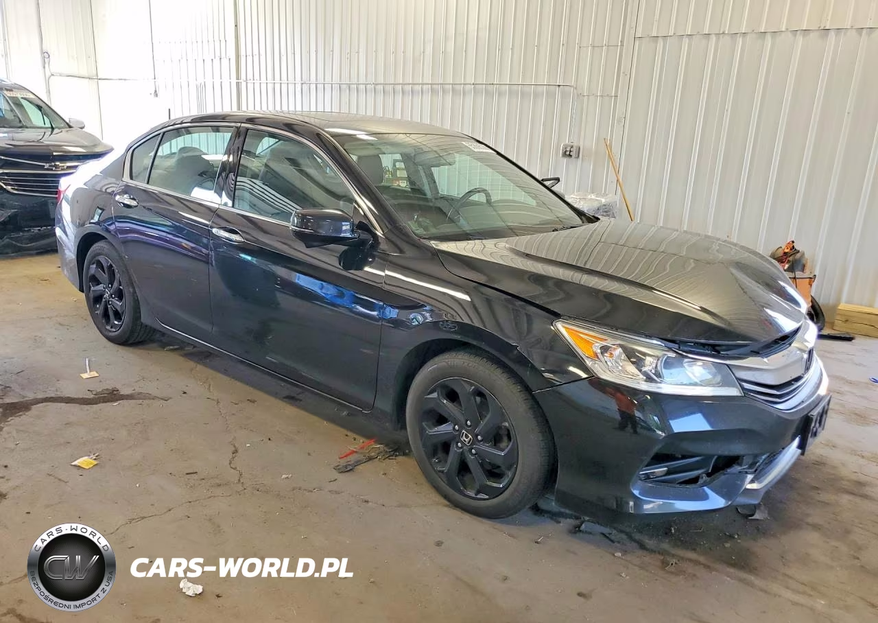2017 Honda Accord Exl VIN:1HGCR3F80HA020810 - 4