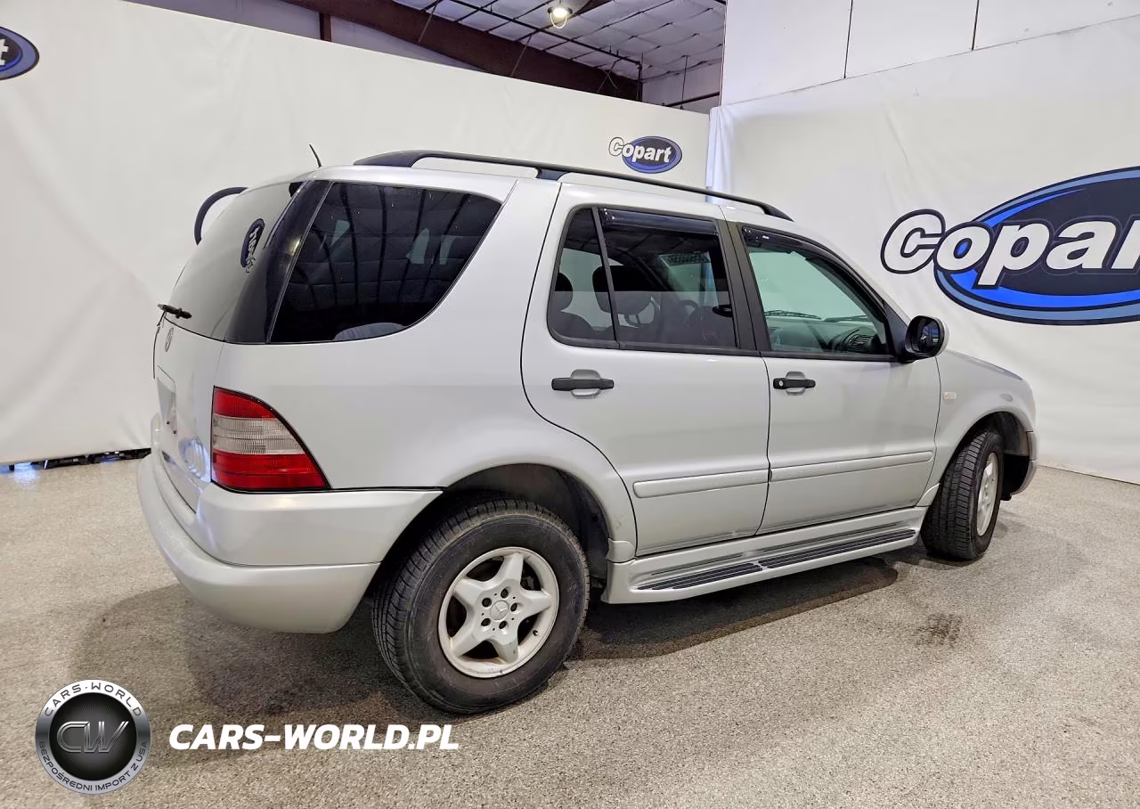 2000 Mercedes-Benz Ml 320 VIN:4JGAB54E1YA188305 - 3