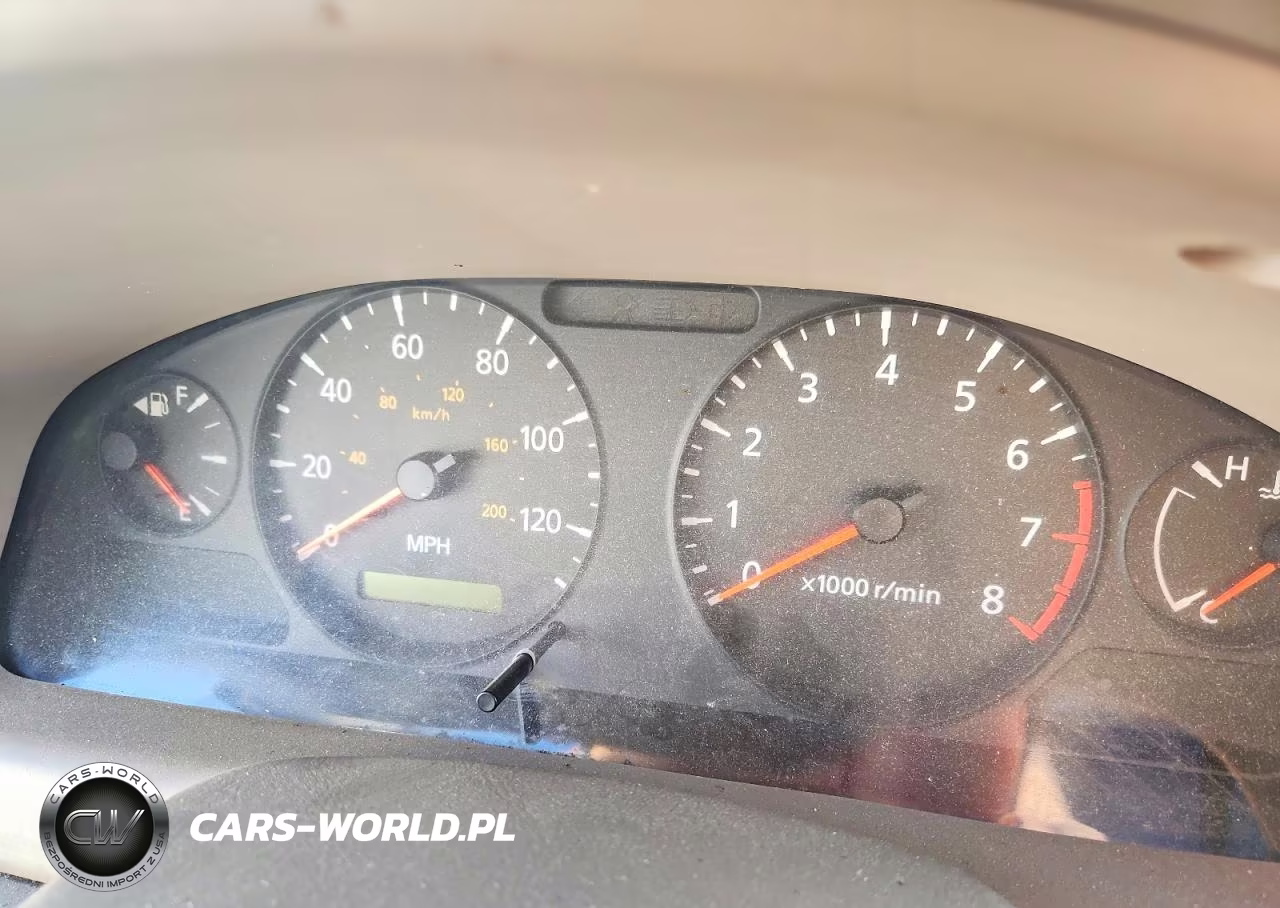 2004 Nissan Sentra 1.8 VIN:3N1CB51D44L847363 - 9
