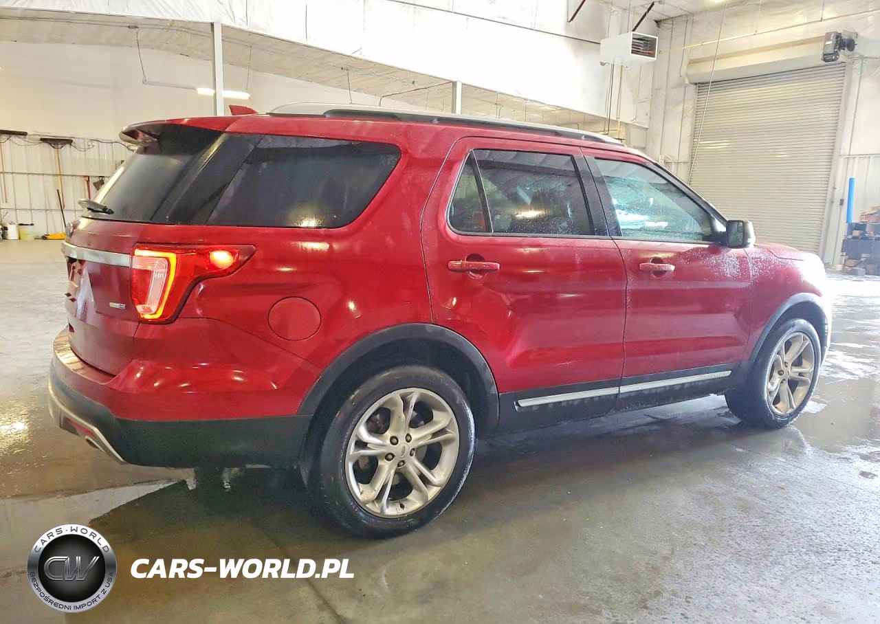 2016 Ford Explorer Xlt VIN:1FM5K8D85GGB45210 - 3