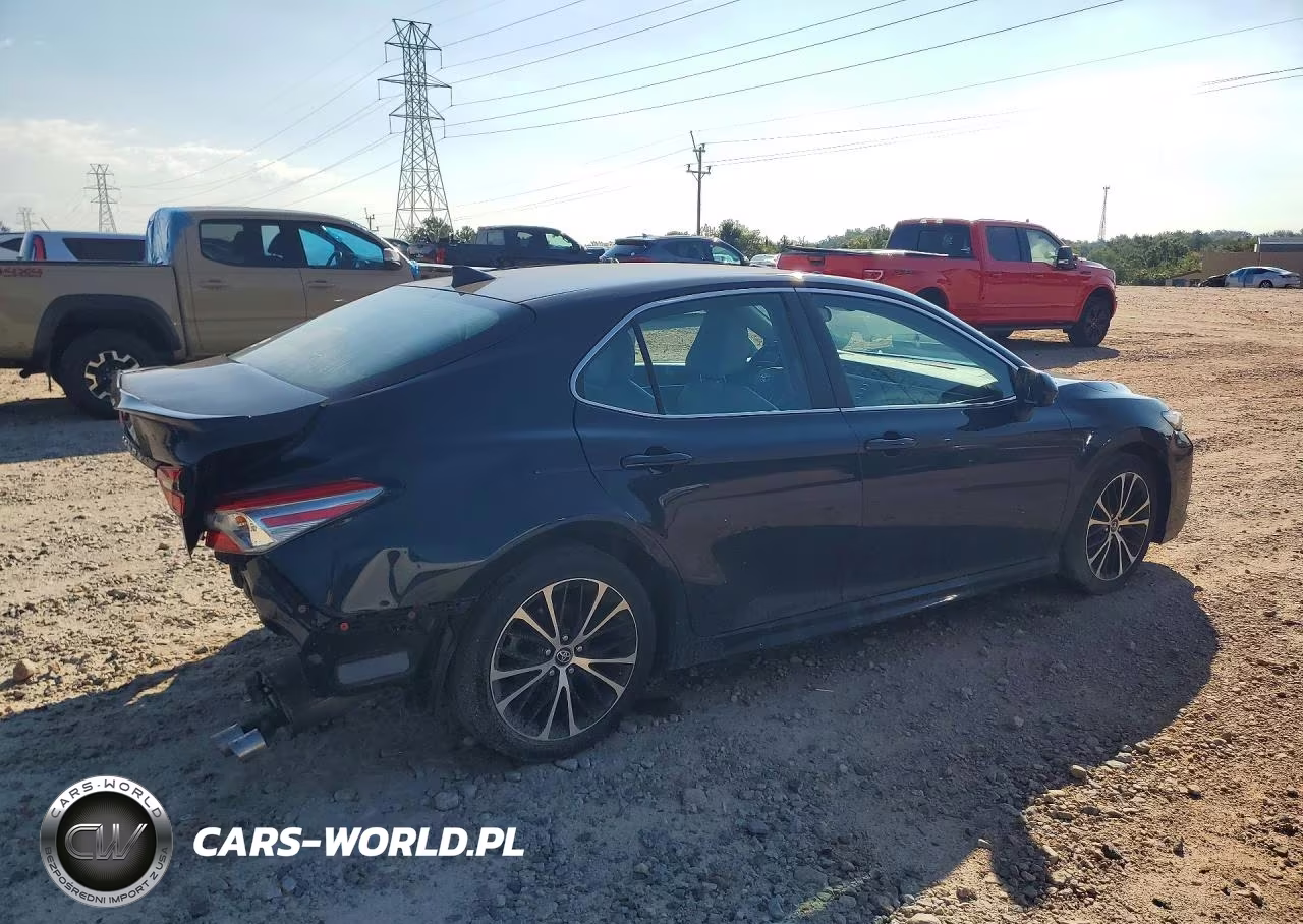 2019 Toyota Camry Se VIN:4T1B11HK0KU692155 - 3