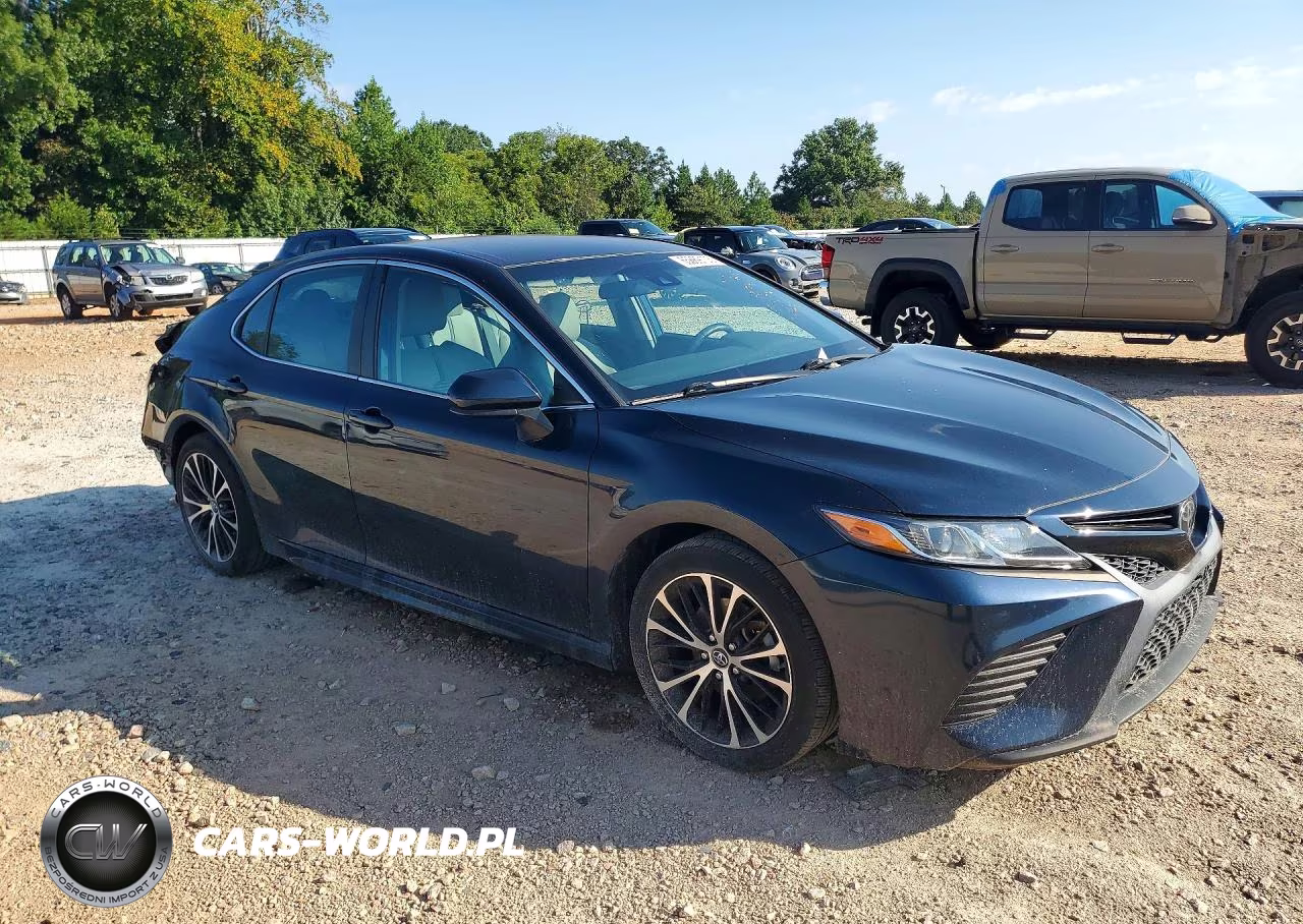 2019 Toyota Camry Se VIN:4T1B11HK0KU692155 - 4