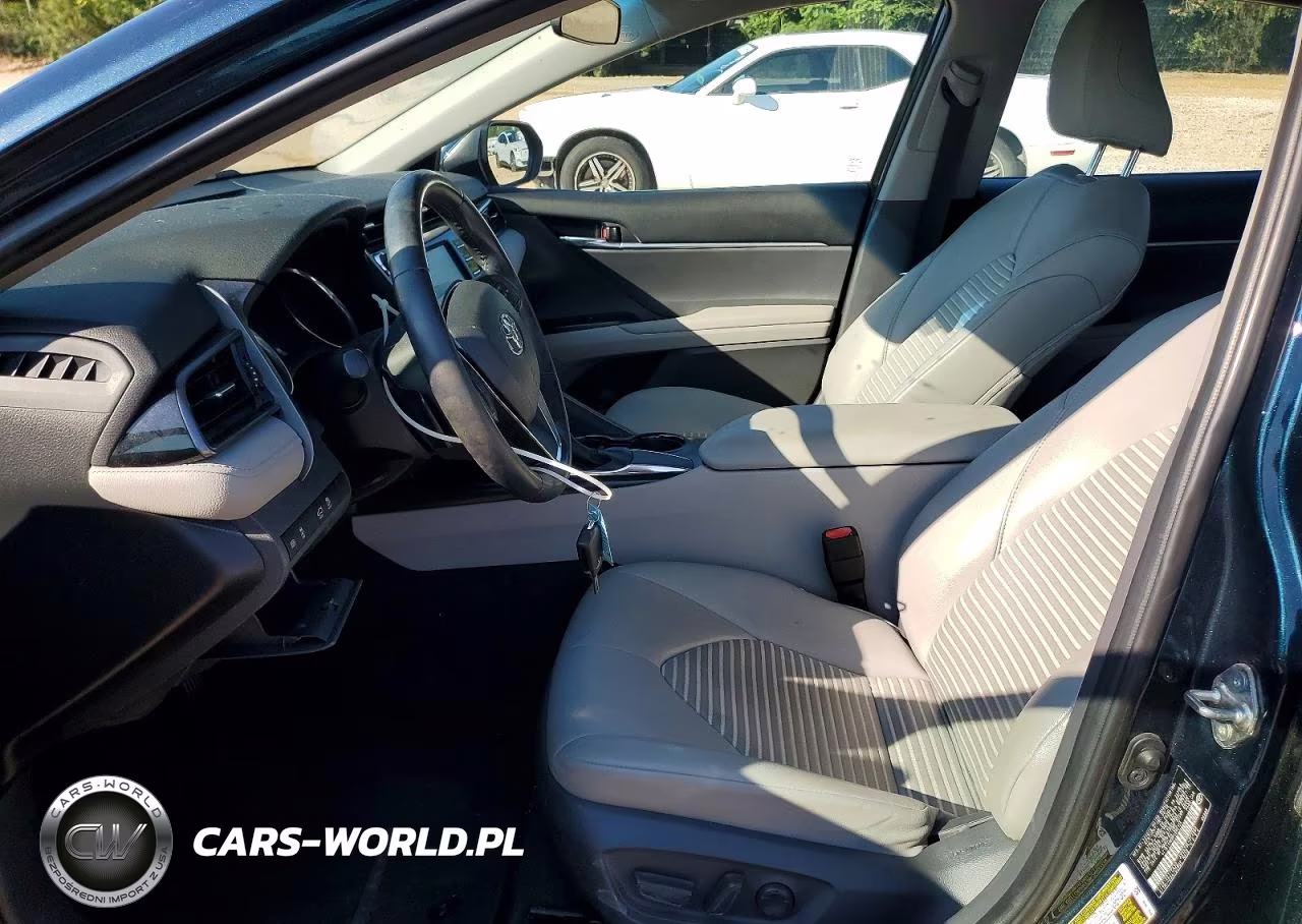2019 Toyota Camry Se VIN:4T1B11HK0KU692155 - 7