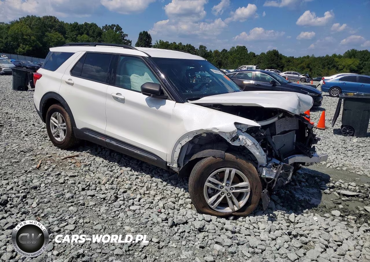 2022 Ford Explorer Xlt VIN:1FMSK8DH8NGA71118 - 4