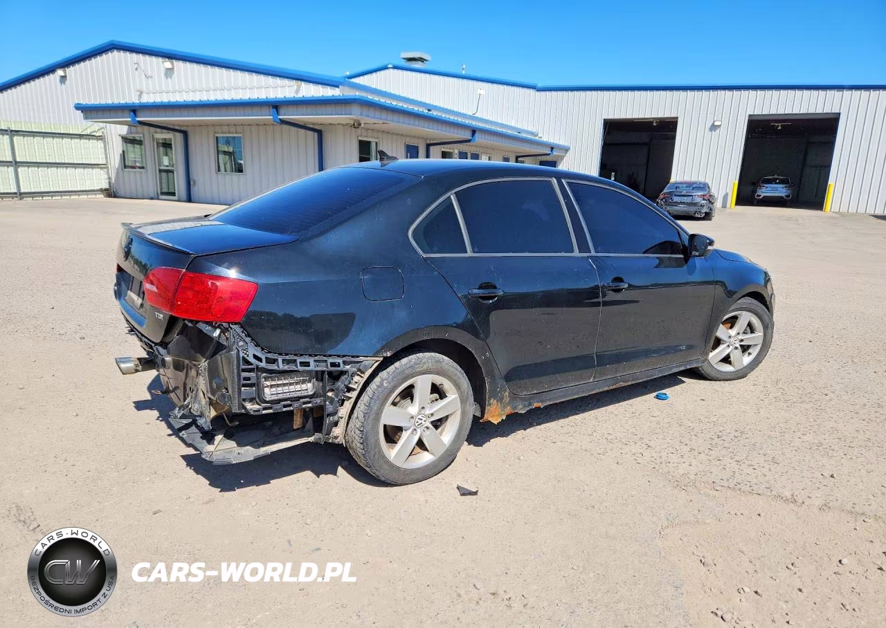 2011 Volkswagen Jetta Tdi VIN:3VWLL7AJ9BM033273 - 3