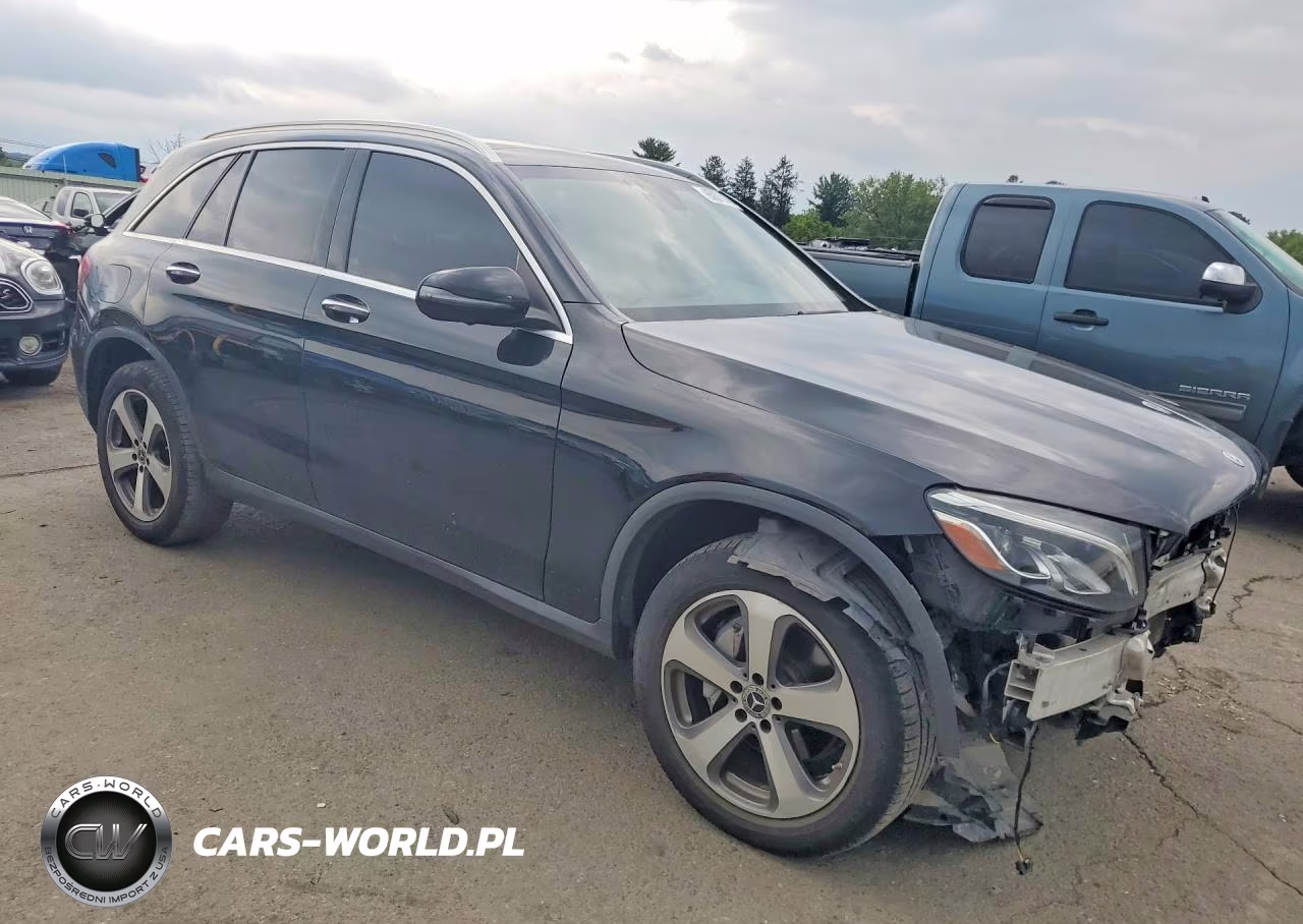 2018 Mercedes-Benz Glc 300 4Matic VIN:WDC0G4KB3JV104868 - 4
