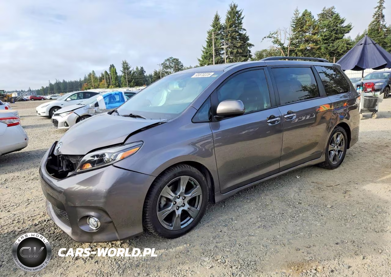 2017 Toyota Sienna Se