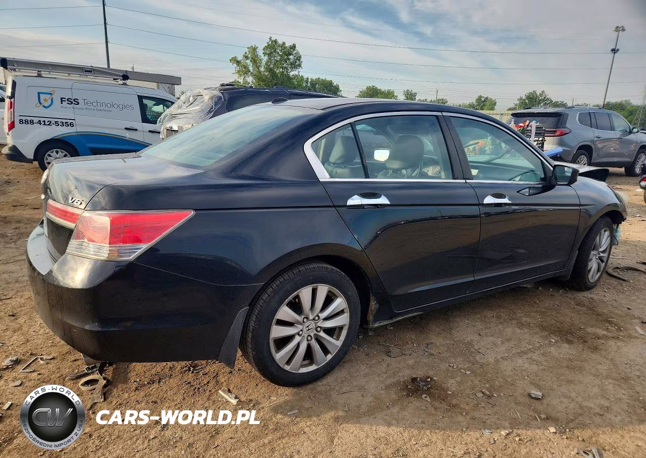2011 Honda Accord Exl VIN:1HGCP3F81BA028847 - 3