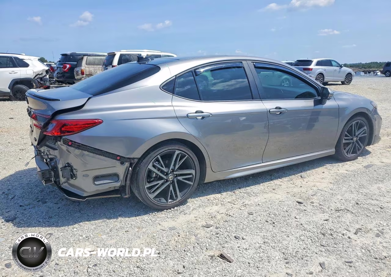 2026 Toyota Camry Xse VIN:4T1DAACK1TU668867 - 3