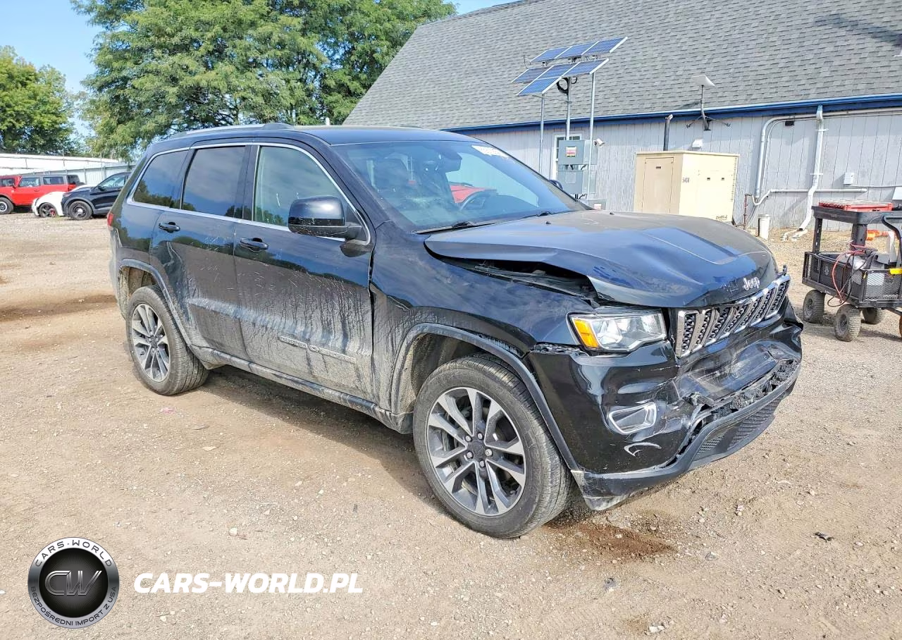 2018 Jeep Grand Cherokee Laredo VIN:1C4RJFAG9JC321005 - 4