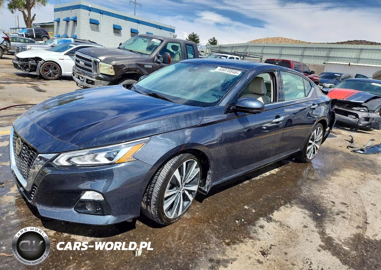2020 Nissan Altima Platinum