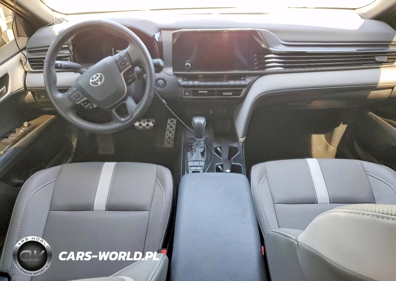 2026 Toyota Camry Se VIN:4T1DAACK3TU248284 - 8