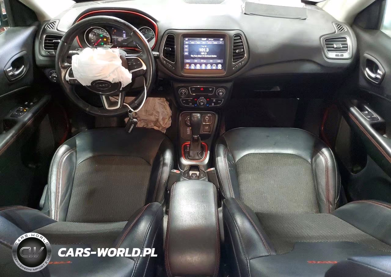 2020 Jeep Compass Trailhawk VIN:3C4NJDDBXLT143924 - 8