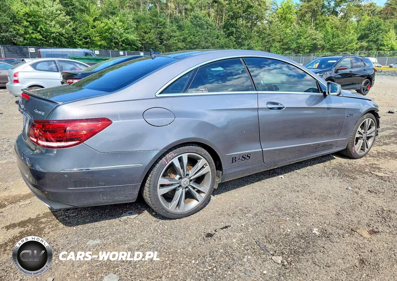 2016 Mercedes-Benz E 400 4Matic VIN:WDDKJ6HB3GF349083 - 3