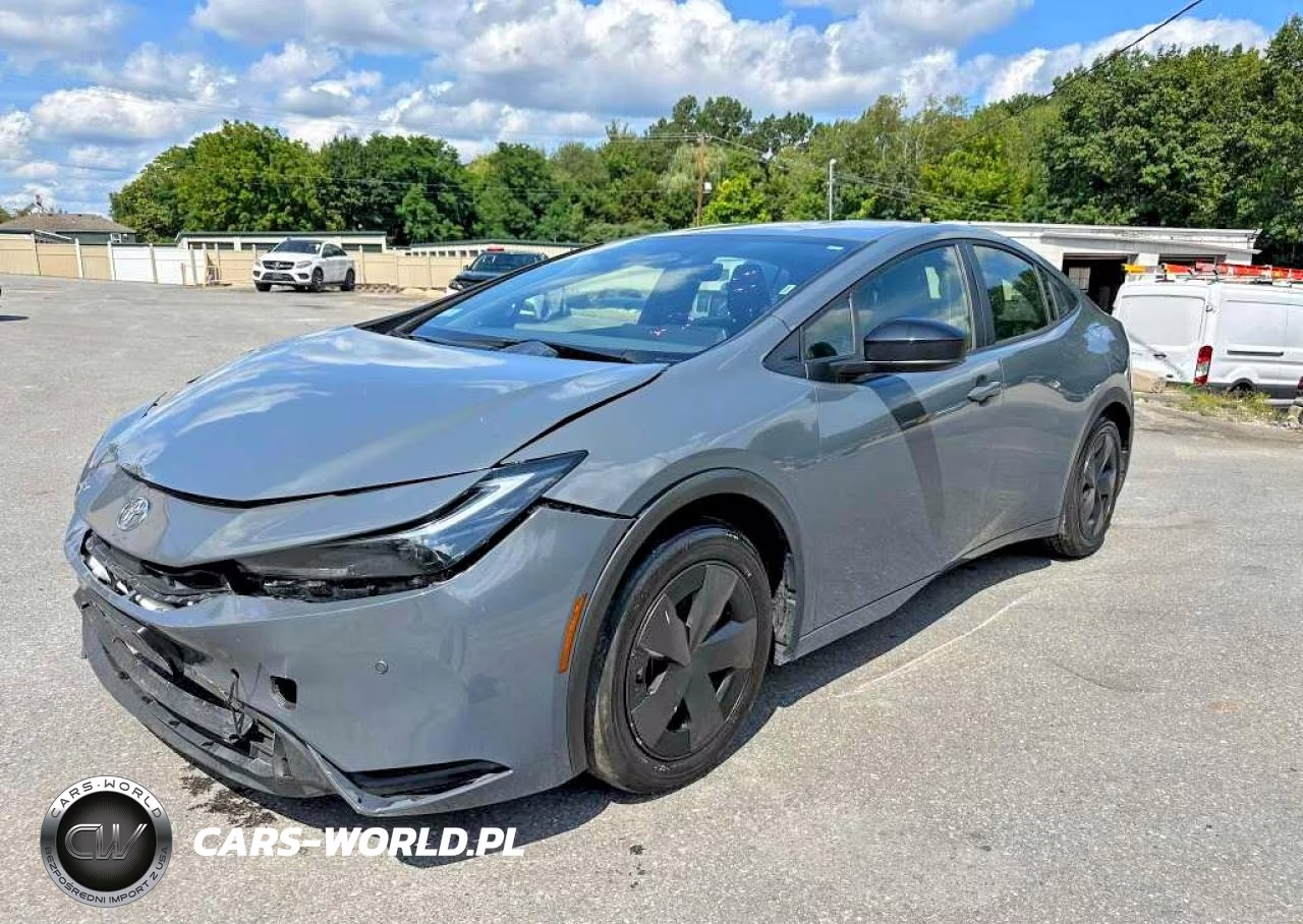 2025 Toyota Prius Le
