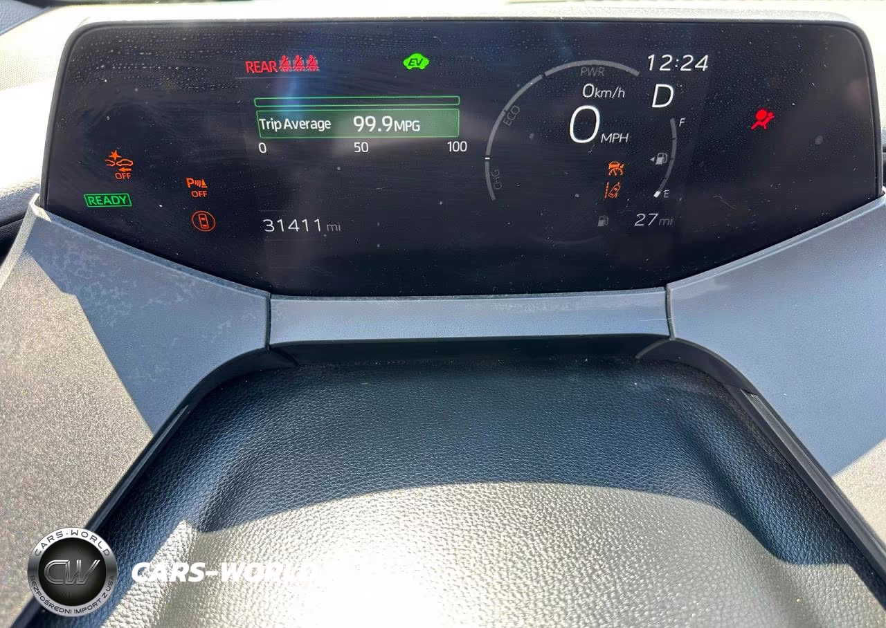 2025 Toyota Prius Le VIN:JTDACAAU3S3054638 - 7