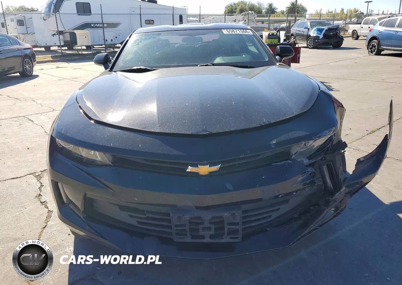 2018 Chevrolet Camaro Lt VIN:1G1FC1RX5J0188094 - 5