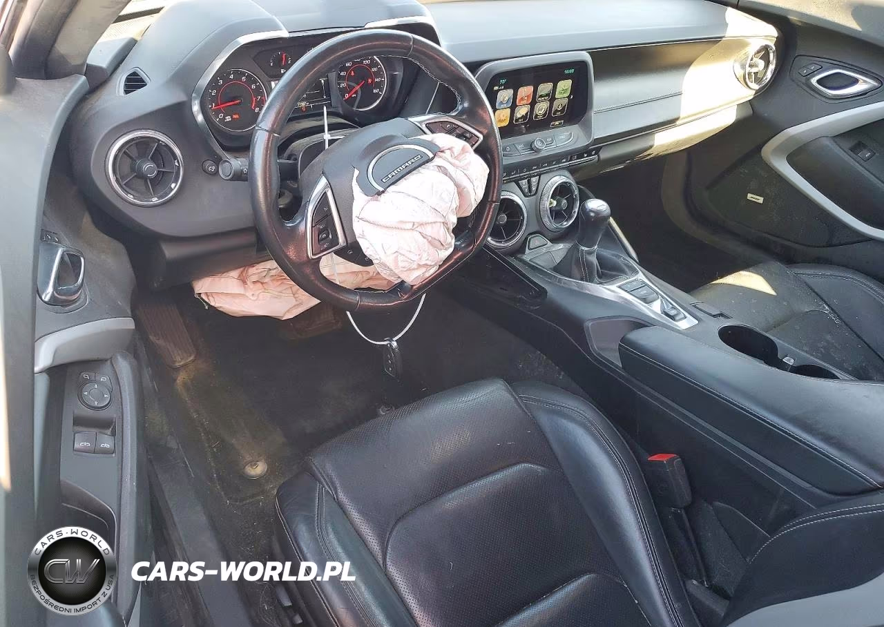2018 Chevrolet Camaro Lt VIN:1G1FC1RX5J0188094 - 8