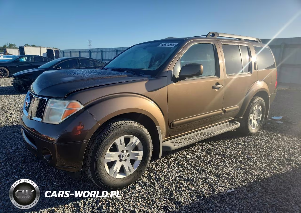 2005 Nissan Pathfinder Xe