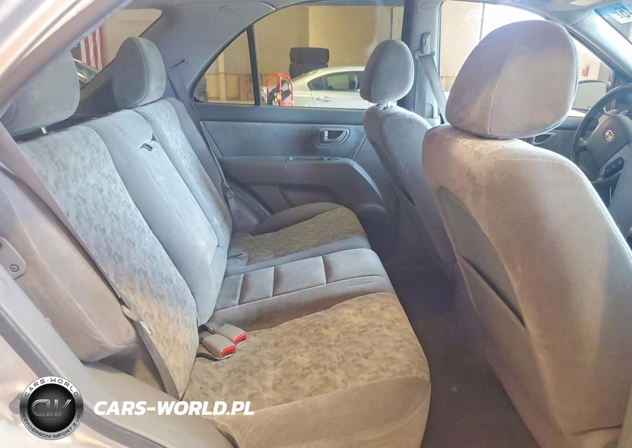 2008 Kia Sorento Lx VIN:KNDJC735X85827160 - 11