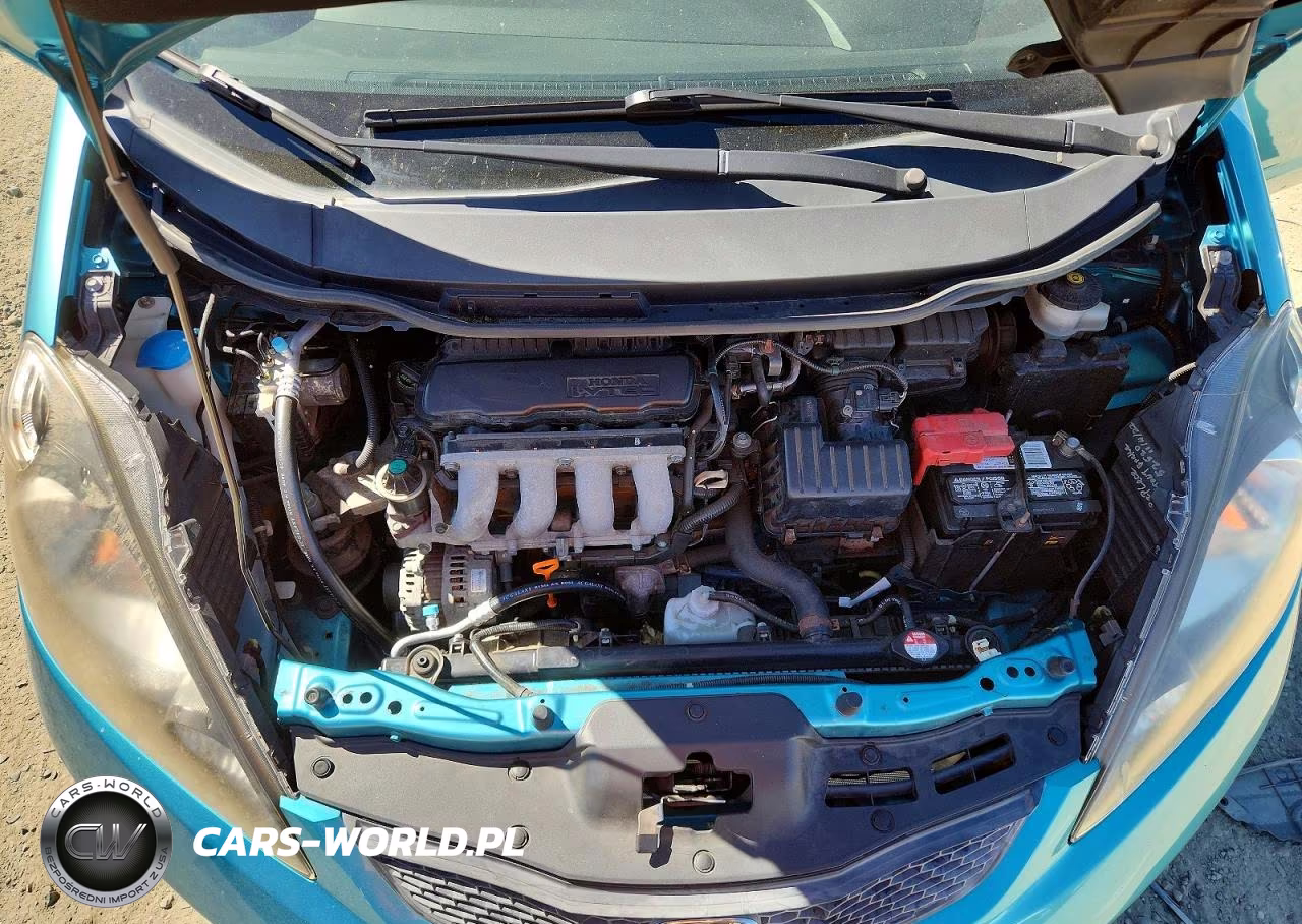 2013 Honda Fit VIN:JHMGE8H33DC013552 - 11