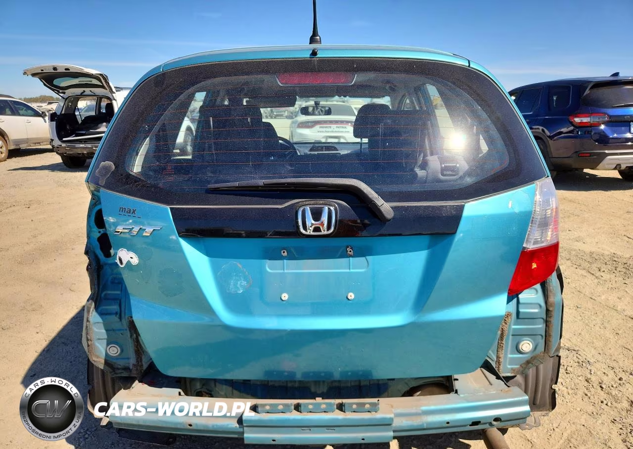 2013 Honda Fit VIN:JHMGE8H33DC013552 - 6