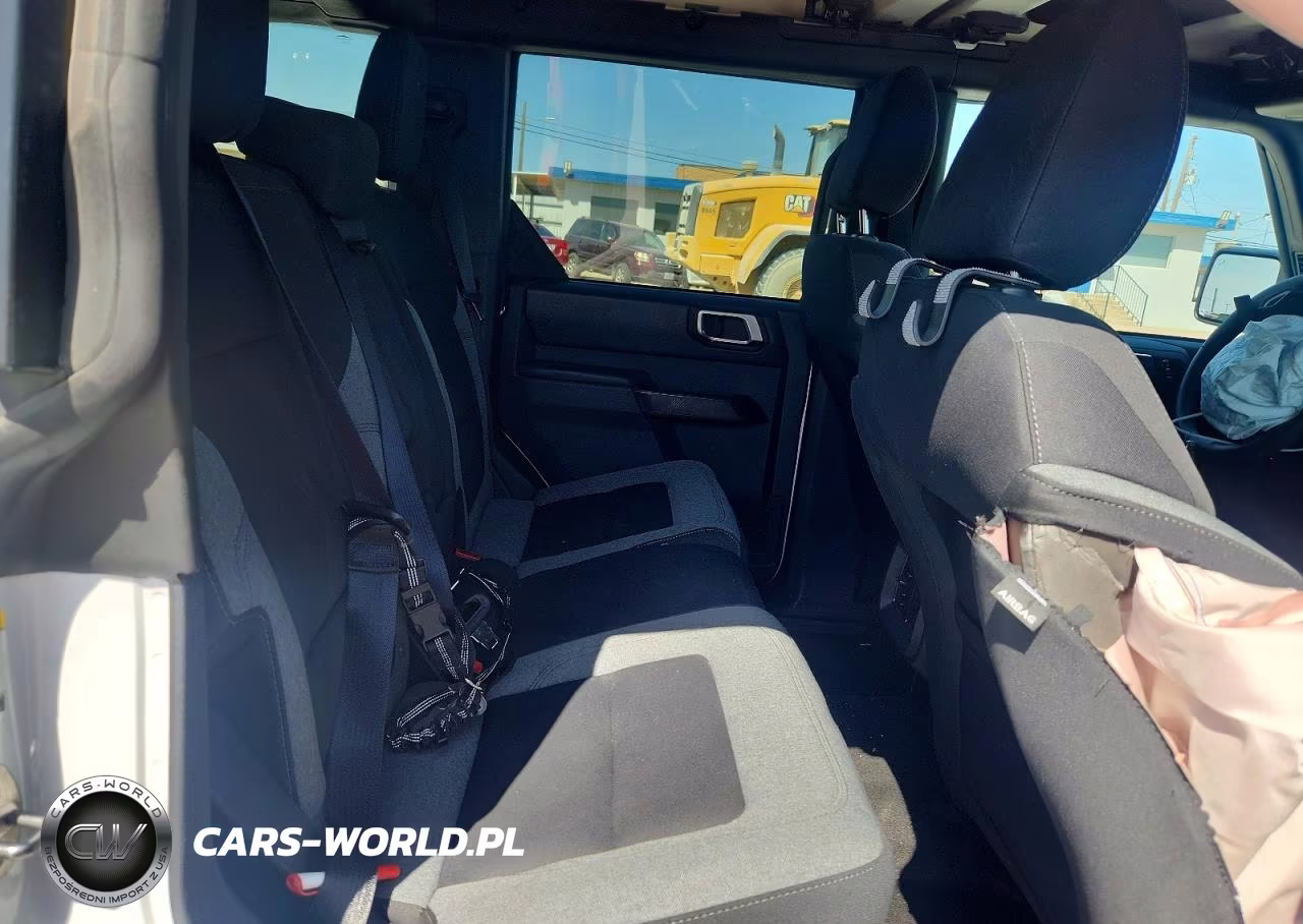 2025 Ford Bronco Big Bend VIN:1FMDE7BH9SLB45064 - 11