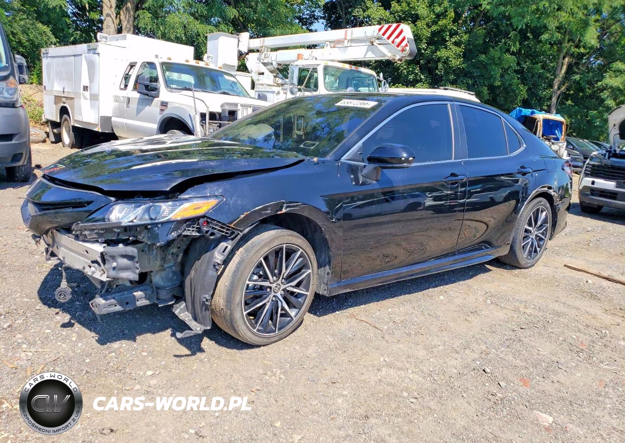 2023 Toyota Camry Se Night Shade – zdjęcie 1 z 12