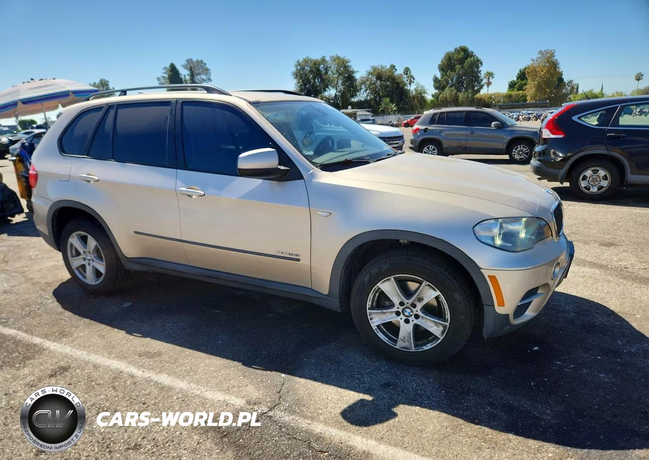 2013 BMW X5 xDrive35I VIN:5UXZV4C59D0G50721 - 4