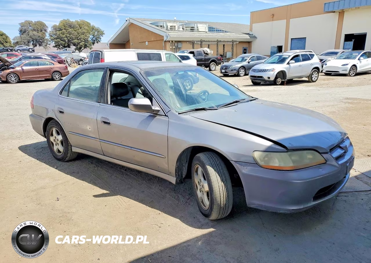 2000 Honda Accord Ex VIN:1HGCG1656YA101701 - 4