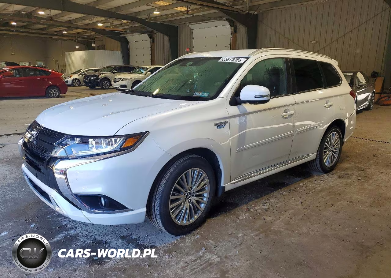 2021 Mitsubishi Outlander Fe